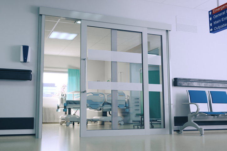 How All-Glass Sliding Doors Can Improve Patient Recovery and Healing